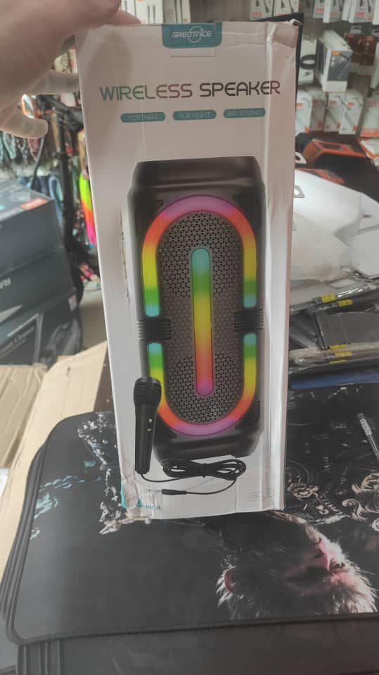 اسپیکر بلوتوثی قابل حمل با میکروفون