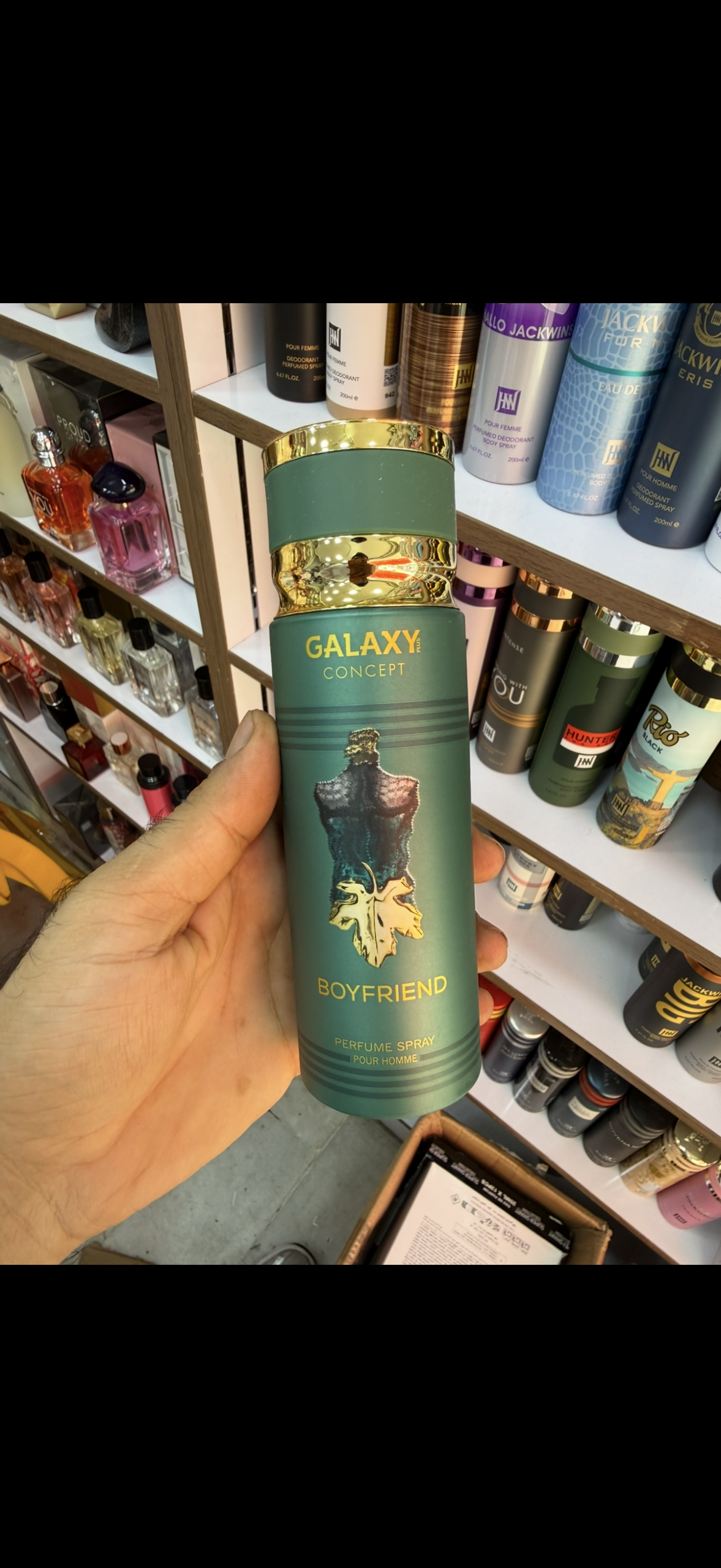 اسپری بدن و عطر مردانه اورجینال Galaxy Plus مدل Boyfriend حجم ۲۰۰ میل (عمده و تک)